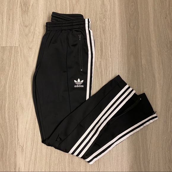 Adidas Originals Sweatpants - Picture 1 of 4